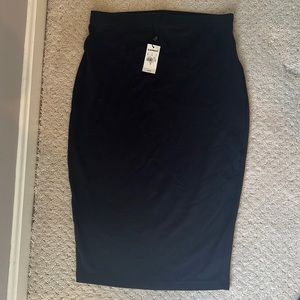 Women’s black Express skirt